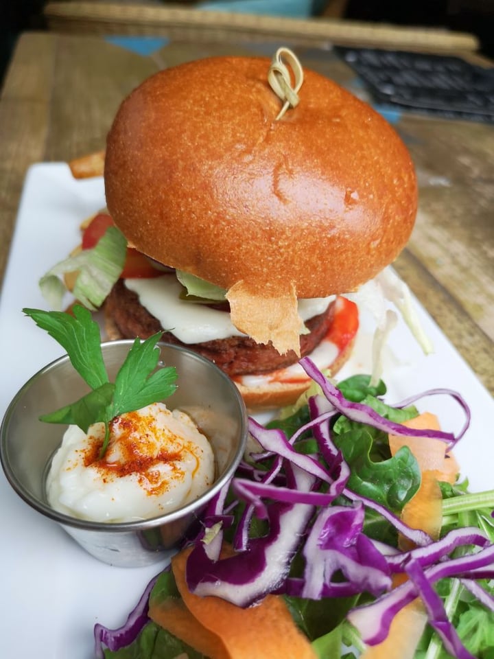 photo of Seeds For The Soul Ltd Beyond meat burger shared by @squatsontoast on  17 May 2019 - review