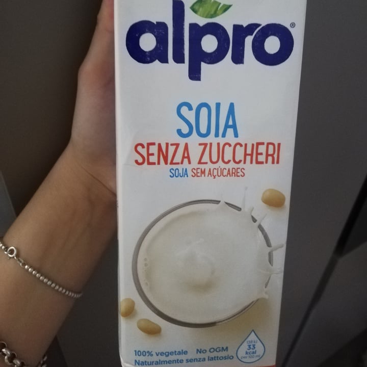 review photo of Alpro latte soia senza zucchero shared by @camillar on 20 Jun 2022 - review