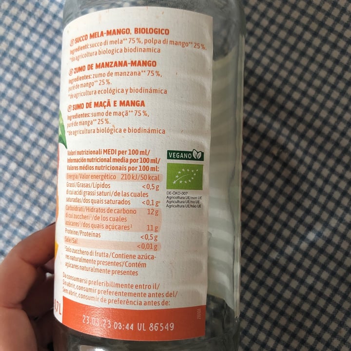 review photo of Voelkel Succo di mela e mango shared by @silviablupin on 14 Apr 2022 - review