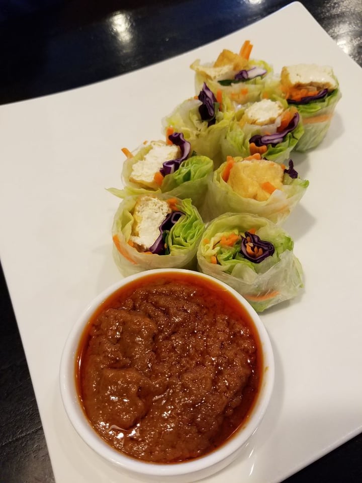 photo of Silk Thai Tofu Summer ROLL shared by @slsbates on  29 Feb 2020 - review