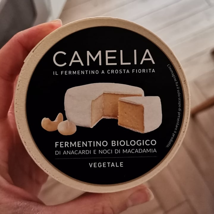 photo of Camelia Ferentino Biologico Di Anacardi E Noci Di Macadamia shared by @yaseminl on  19 Mar 2022 - review