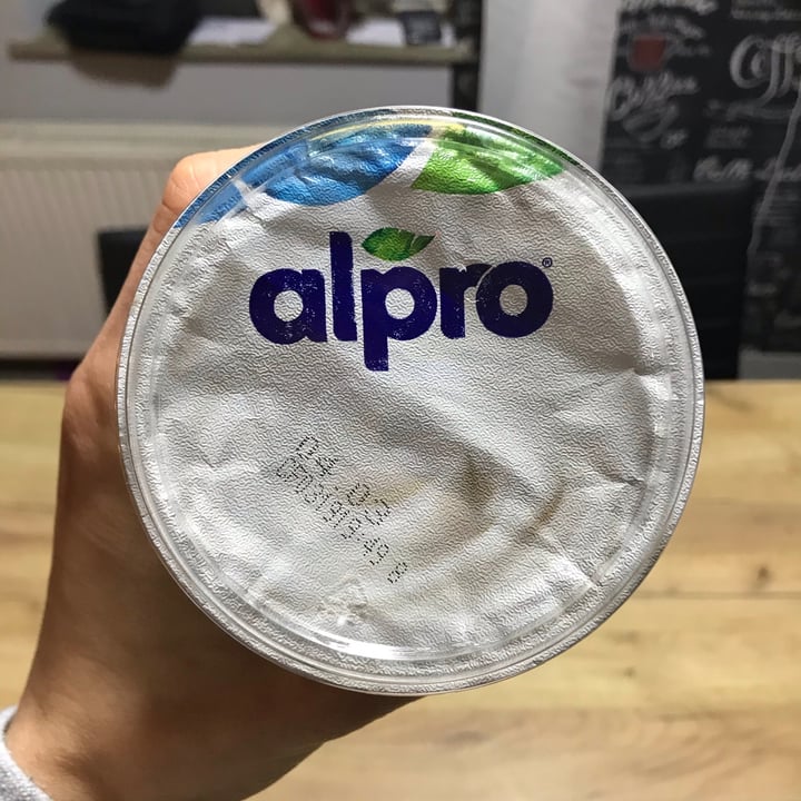 photo of Alpro Natur mit Kokosnuss shared by @david- on  01 Mar 2021 - review