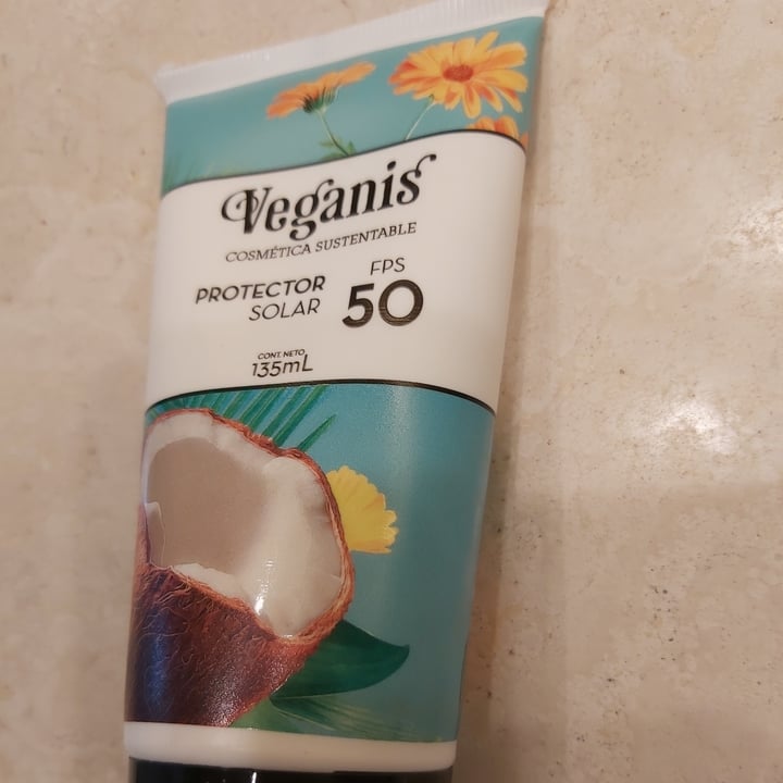 review photo of Veganis Protector Solar 50 FPS shared by @neleb on 25 Sep 2021 - review