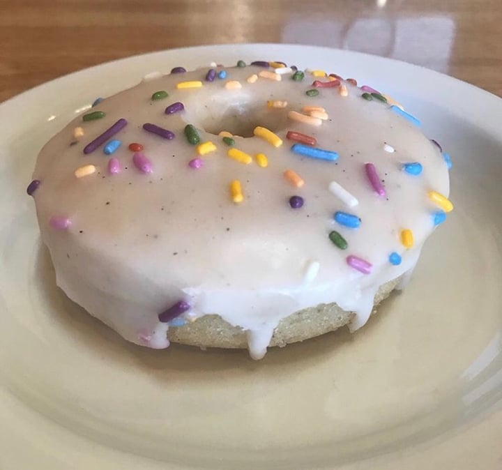 photo of Beet Box Denver's Best Vegan Donuts shared by @em3720 on  31 Mar 2020 - review