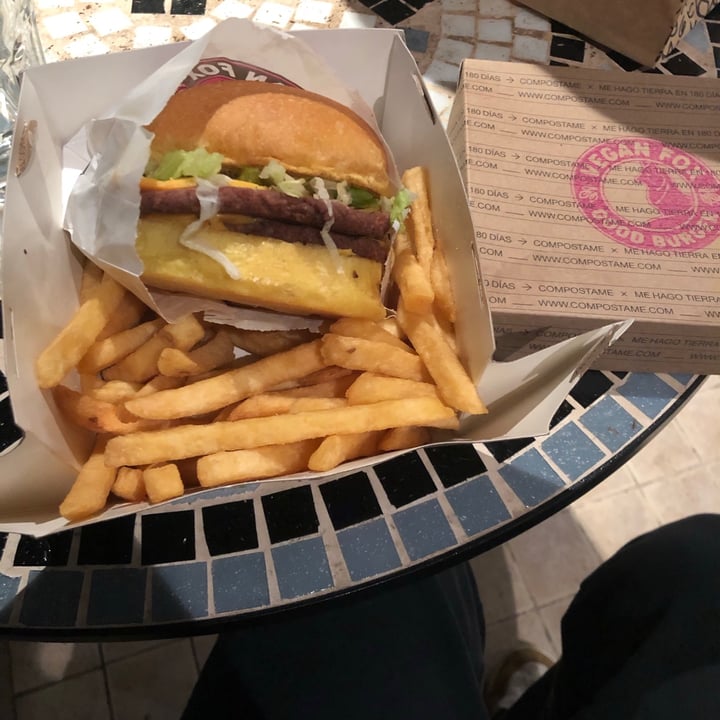 review photo of Vegan Fox Veg Mac shared by @777seb777 on 17 May 2021 - review