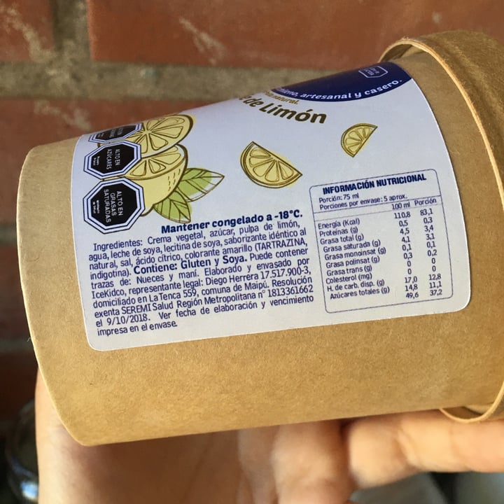 review photo of Icekid Helado De Pie De Limón shared by @tabita0311 on 12 Jan 2021 - review