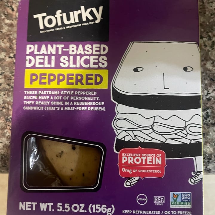 photo of Tofurky Plant-Based Deli Slices Peppered shared by @potencee on  17 Dec 2021 - review