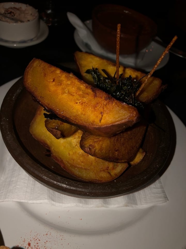 photo of Restaurante la Barra del Bosque Batatas Rústicas shared by @zok on  01 Feb 2020 - review