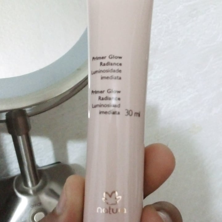 review photo of Natura Primer glow shared by @karlacuevas on 10 Aug 2020 - review