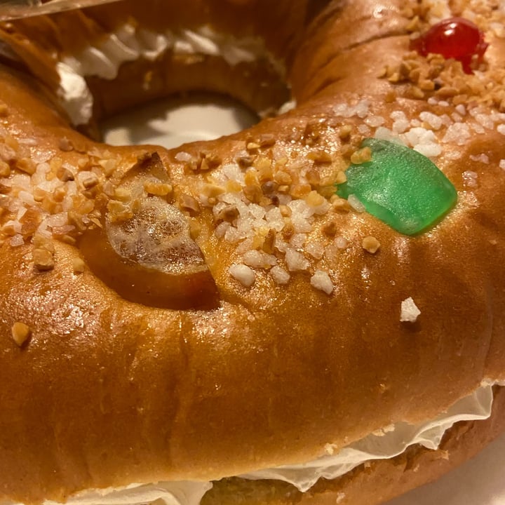 photo of Freedom Cakes Roscón De Reyes Con Nata shared by @blancavinas on  07 Feb 2022 - review
