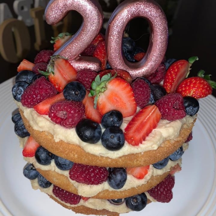 review photo of Cozinha da Loli Bolo frutas vermelhas shared by @patmarques on 19 Jul 2021 - review