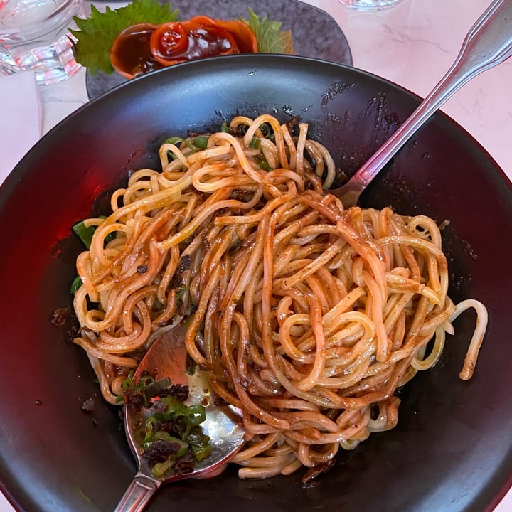 photo of Spicy Moon Vegan Szechuan Dandan Noodles shared by @pherz on  15 Apr 2021 - review