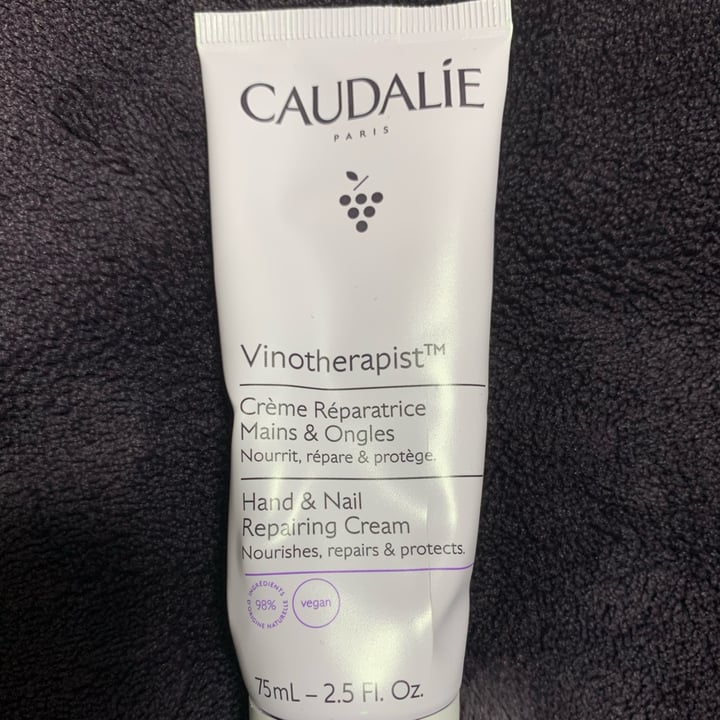 photo of Caudalíe Creme para mãos shared by @mithamye on  05 May 2022 - review