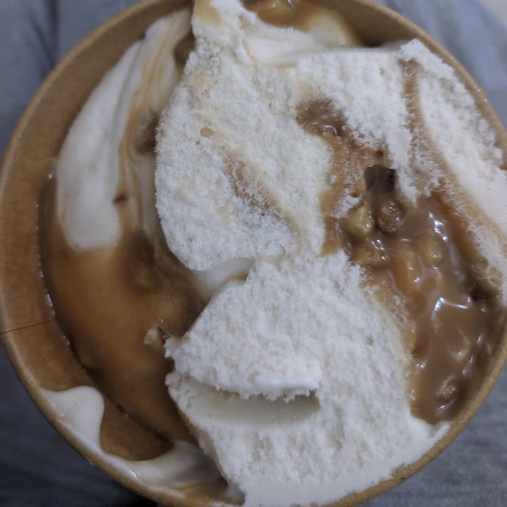 photo of Mylk Ice Cream  Bomb Butter Pecan shared by @shanhart on  16 Dec 2020 - review