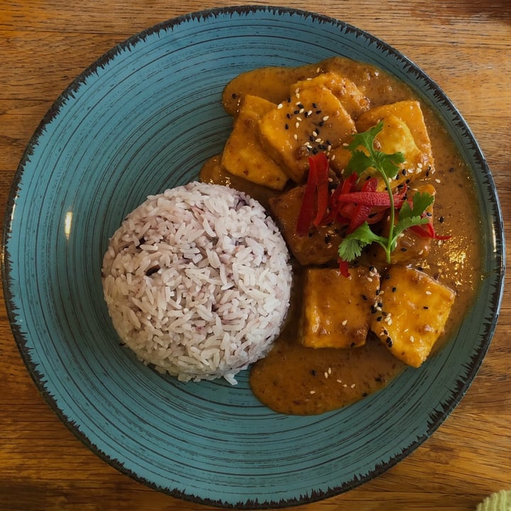 review photo of Kapunka Montorgueil Grilled Tofu with sauce shared by @caraprudenza on 07 Apr 2022 - review