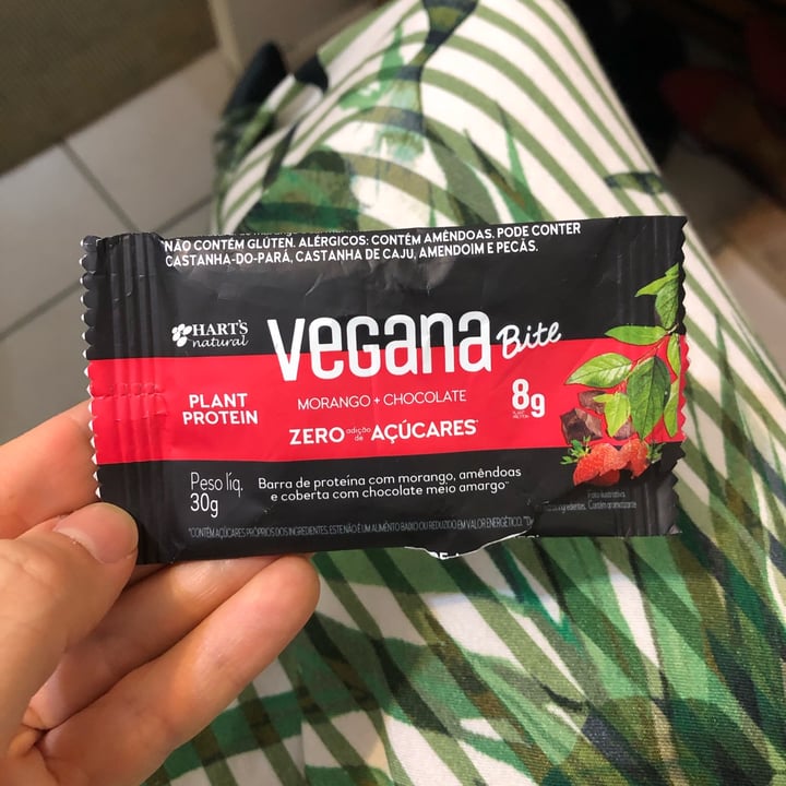 photo of Hart's Natural Vegana Bite shared by @veganizandotheworld on  02 May 2022 - review