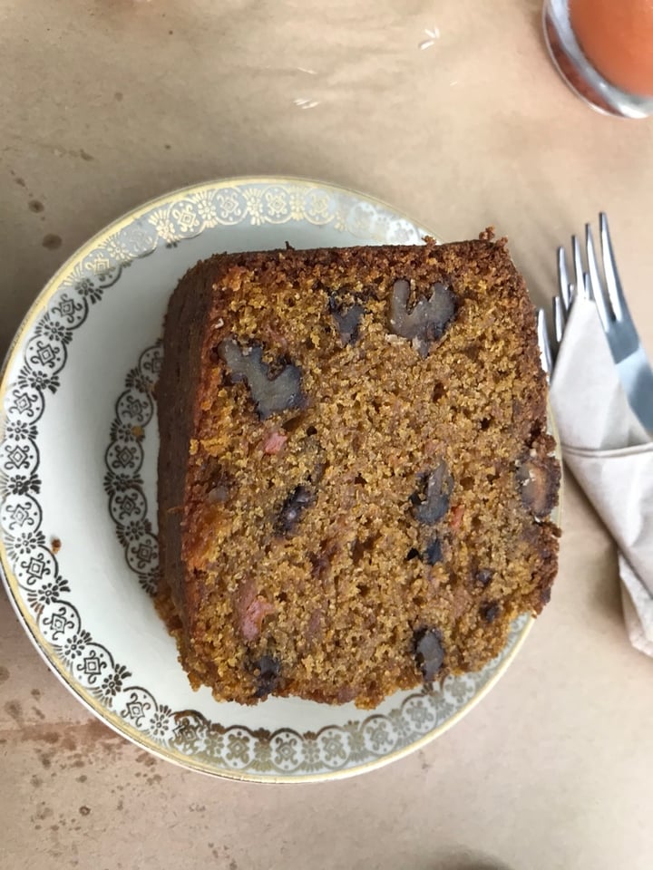 photo of MOLA Carrot Cake shared by @sechague on  08 Feb 2020 - review