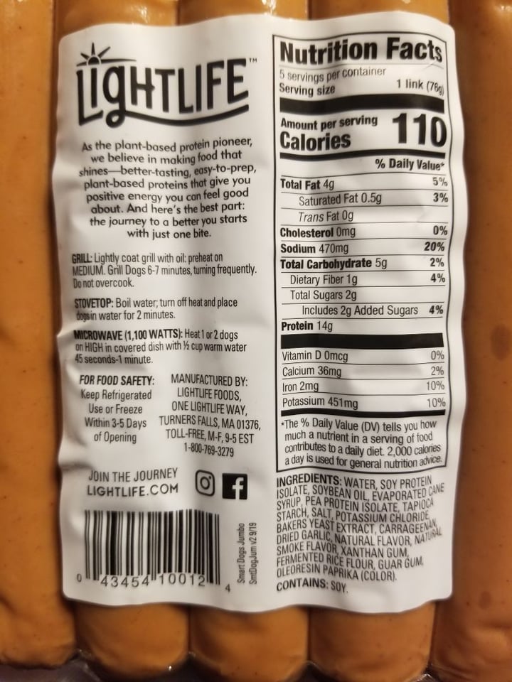 review photo of Lightlife Jumbo Smart Dogs shared by @soberveganvan on 22 Jan 2020 - review