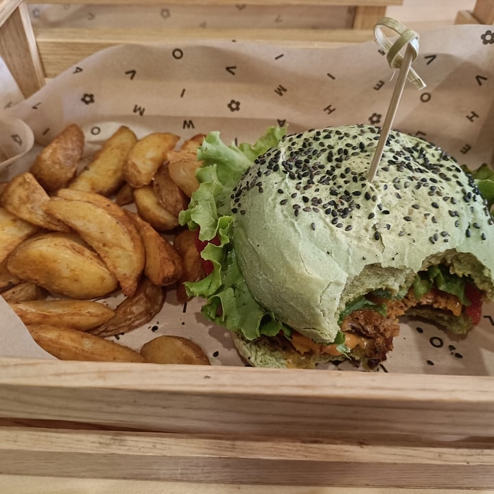 review photo of Flower Burger Jungle BBQ shared by @alesam on 18 Aug 2022 - review