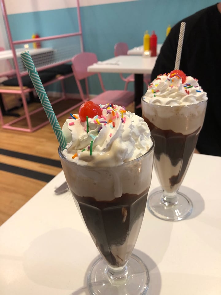 photo of Deer Mama Vegan Mylk & Burger Bar The Beyond BBQ Bash, sweet potato fries, chocolate cookie dough milkshake shared by @farrahwebster on  09 Apr 2019 - review