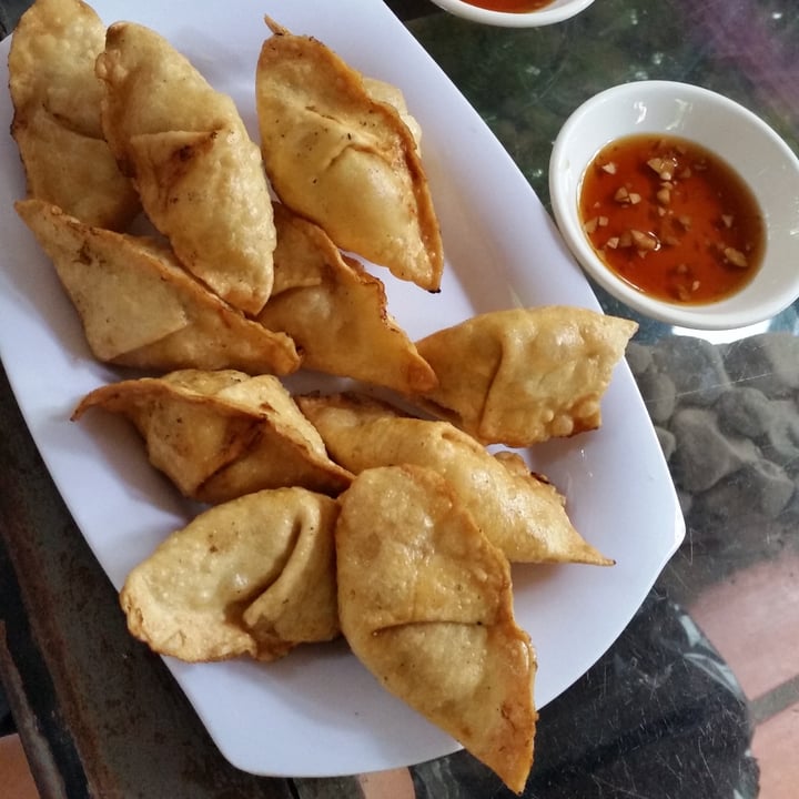 photo of Ecran Noodles Dumplings Deep-Fried shared by @laurined on  21 Oct 2022 - review