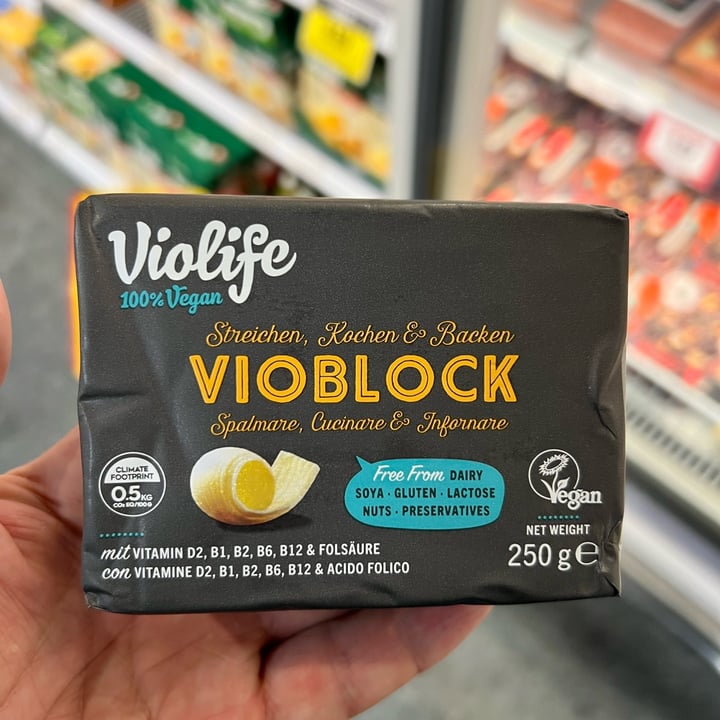 photo of Violife Vioblock with sea Salt shared by @pinofoderaro on  27 Mar 2022 - review