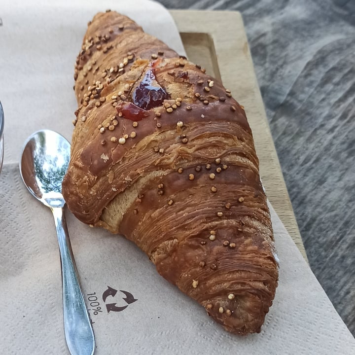 review photo of River Oglio bike bar Brioches Con Burro Di Karite shared by @paolaohpaola on 31 Oct 2022 - review