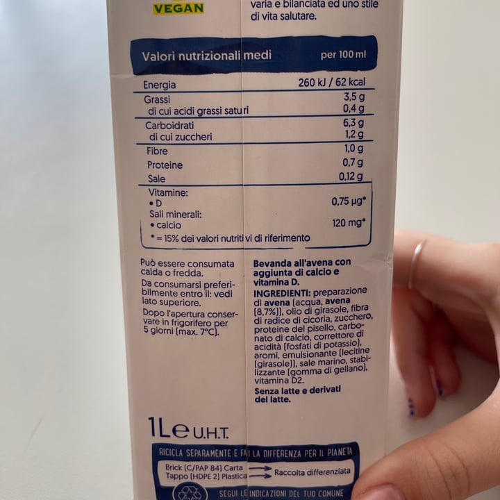 review photo of Alpro This is Not Milk Classic Questo Non è Late Classico shared by @bmartina on 07 Apr 2022 - review