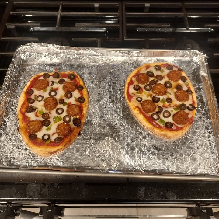 photo of Miyoko's Creamery Liquid Vegan Pizza Mozzarella shared by @spacedemon on  07 Dec 2021 - review