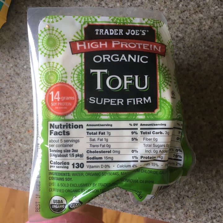 photo of Trader Joe's High Protein Organic Super Firm Tofu shared by @annabazoo on  10 Sep 2019 - review