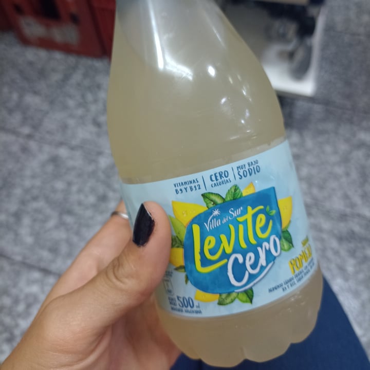 photo of Levite Jugo de Pomelo 500ml shared by @mar-antiespecista on  01 Dec 2022 - review