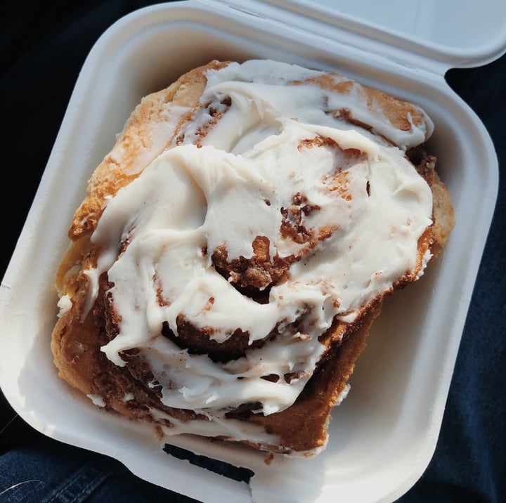 review photo of Fern Cafe and Bakery Cinnamon Bun shared by @jenee on 11 Jan 2020 - review