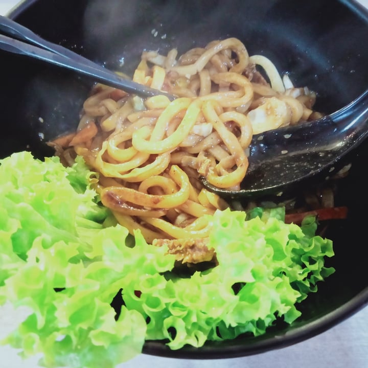 photo of nomVnom Tai Seng Black pepper udon shared by @veganspicegirl on  29 Jun 2021 - review