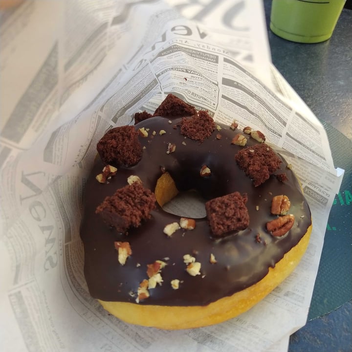 photo of VegAmazing Doughnuts Donut brownie shared by @pitufa on  16 Apr 2021 - review
