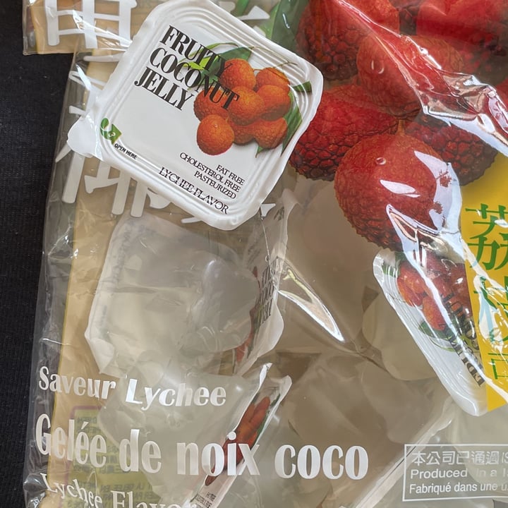 photo of Triko Foods Co Coconut  Jelly lychee flavor shared by @inazurcher on  14 Feb 2022 - review