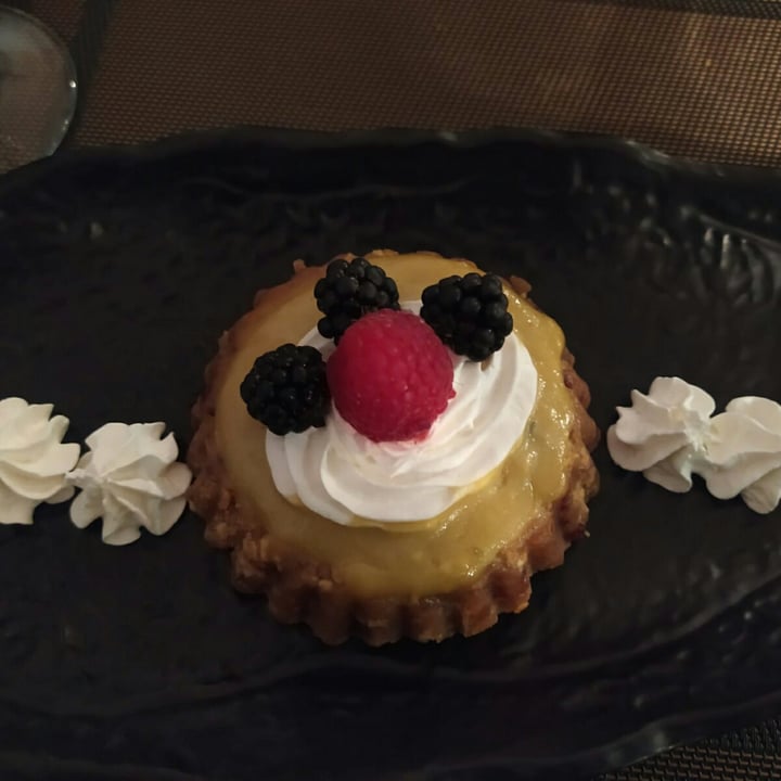 review photo of Veganda Crostatina datteri e frutta shared by @enbobo on 19 Oct 2021 - review