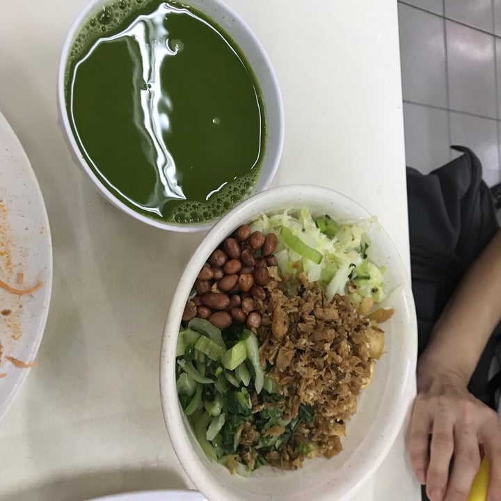 photo of Wan Yuan Vegetarian LEI CHA (thunder tea rice) shared by @opheeeliaaa on  07 Nov 2019 - review