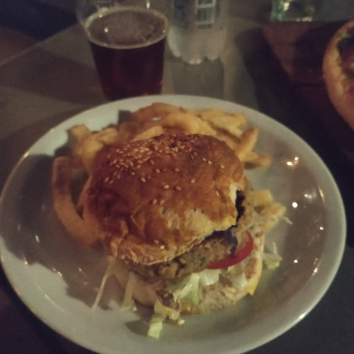 review photo of Barrio Brujo Juana shared by @andrescba on 31 Dec 2021 - review