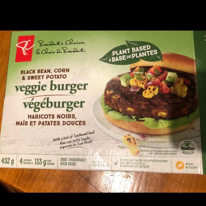 review photo of President's Choice Black Bean, Corn & Sweet Potato Veggie Burger shared by @freckles2019 on 16 Dec 2022 - review