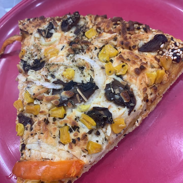 review photo of Rincón veggie Pizza Superveggie shared by @bsmv on 06 Jan 2021 - review