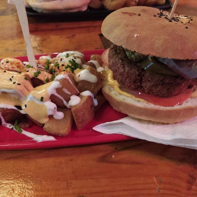 Foto do prato “Red cat burger”