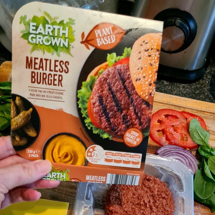 photo of Earth Grown Plant Based Meatless Burger shared by @nightinghale on  10 Feb 2021 - review