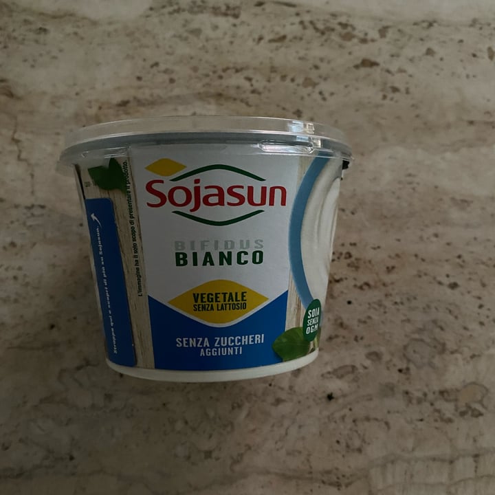 photo of Sojasun Bifidus Bianco Senza Zuccheri Aggiunti shared by @chiaraturrini on  14 Apr 2022 - review