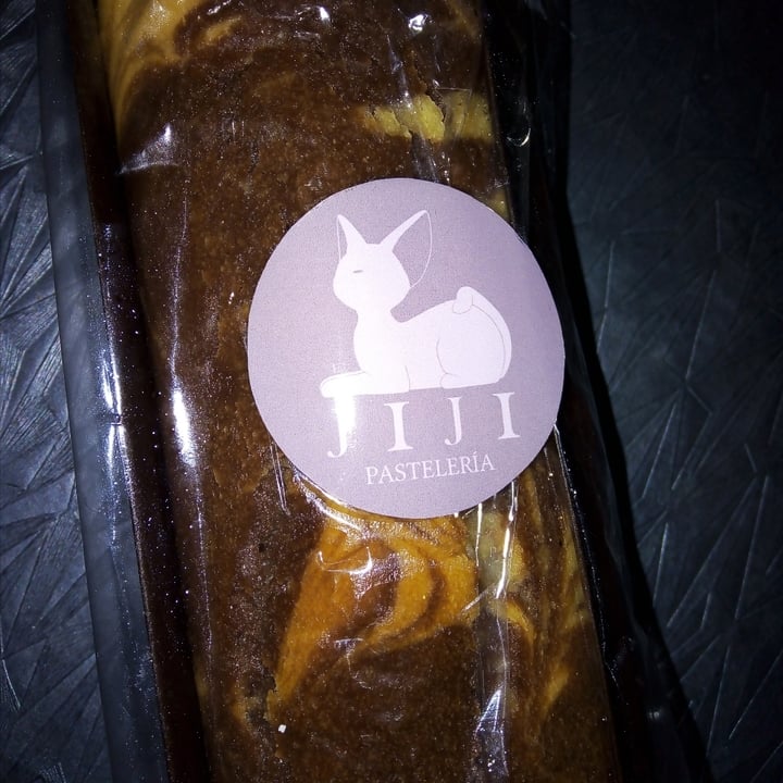 review photo of Jiji pastelería Budín marmolado shared by @guadalupeesilva on 21 Dec 2021 - review
