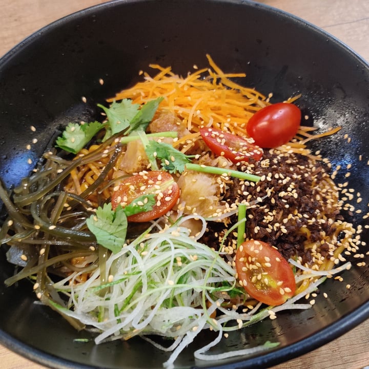 photo of Saute-San Lion mane dry ramen shared by @fourdollars on  24 Oct 2020 - review