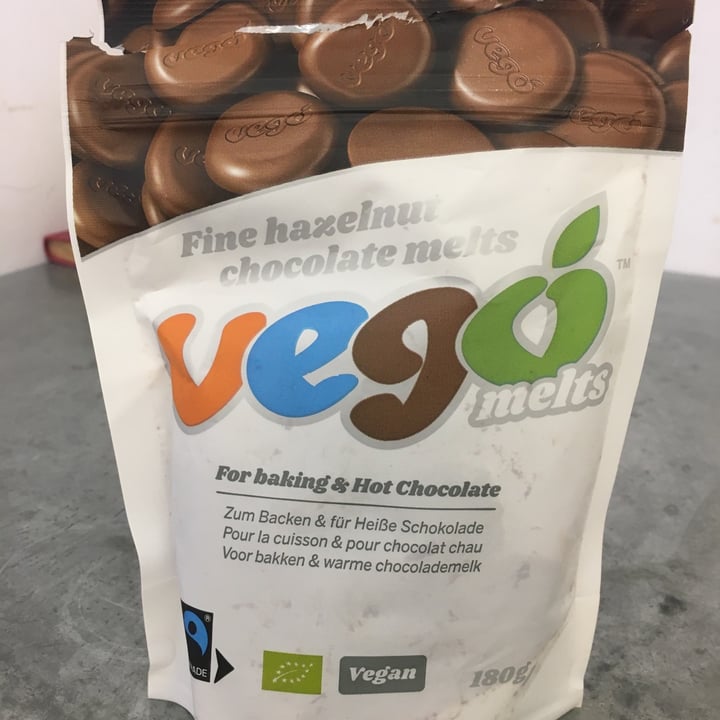 photo of Vego Fine Hazelnut Chocolate Melts shared by @valedv on  23 Sep 2022 - review