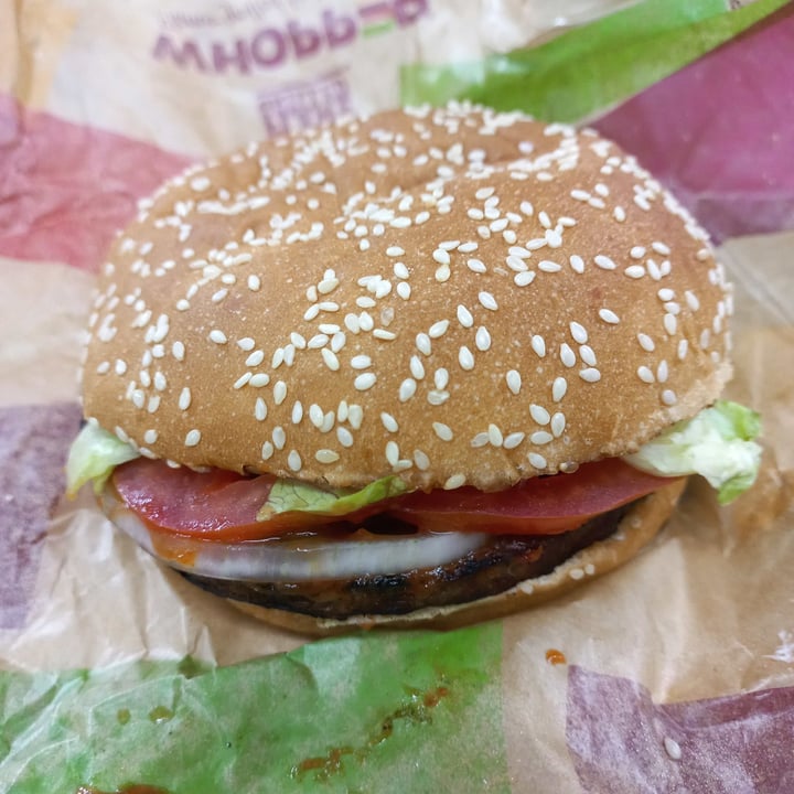 photo of Burger King Whopper Vegetal shared by @angiemauries on  30 Jul 2021 - review