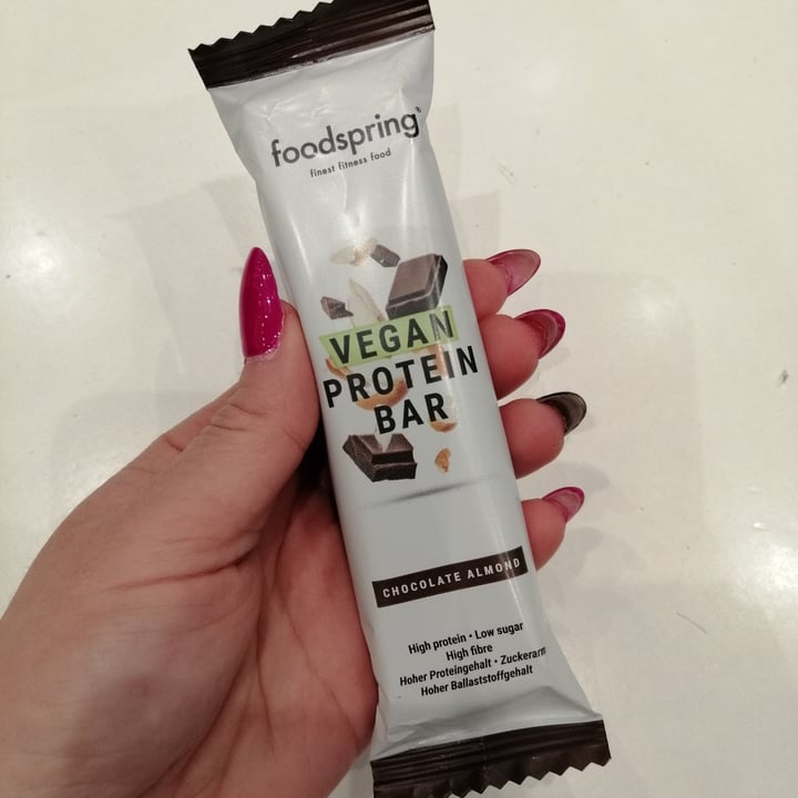 photo of Foodspring protein bar chocolate almond shared by @aliceveg on  09 Mar 2022 - review