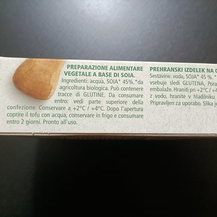 photo of Amo Essere Veg Tofu Al Naturale shared by @maka89 on  28 Mar 2022 - review