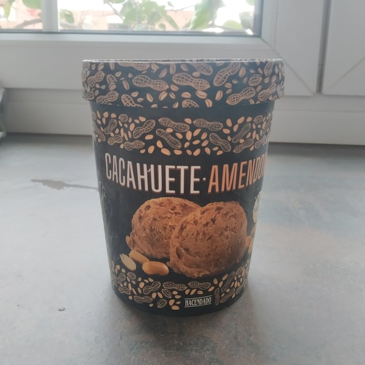 review photo of Hacendado Helado de cacahuete shared by @sofiapelosanimais on 10 Oct 2022 - review